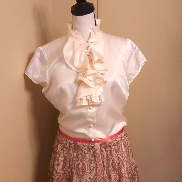 Talbots Cream Ruffle Blouse - Picture 7 of 7